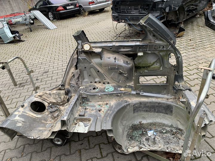 Четверть BMW 5 E61 заднее правое крыло