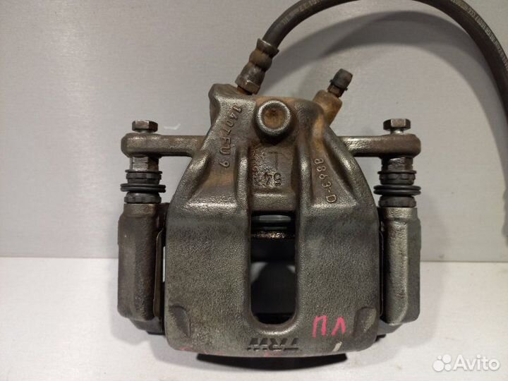 Суппорт передний левый Nissan Almera G15 седан