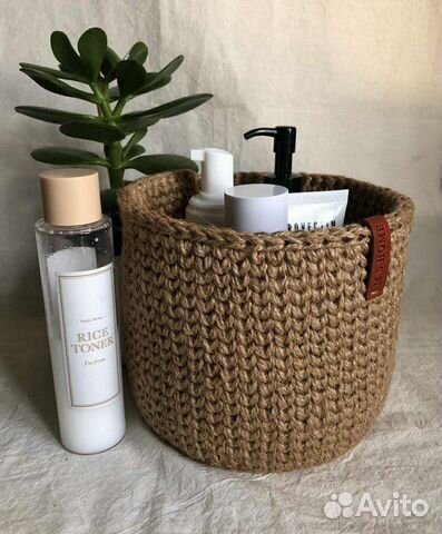 Корзина вязаная ручной работы