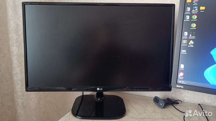 Монитор LG 24 дюйма