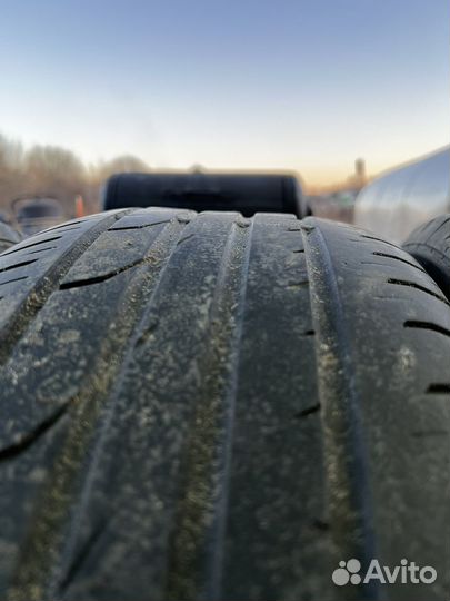 Continental ContiPremiumContact 2 215/60 R17 96H