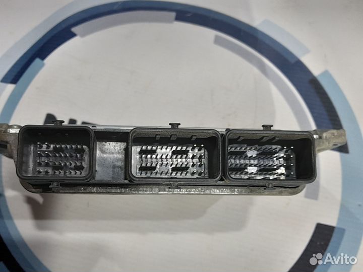 Блок управления двигателя Renault Fluence