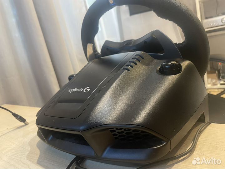 Игровой руль Logitech g29 с педалями
