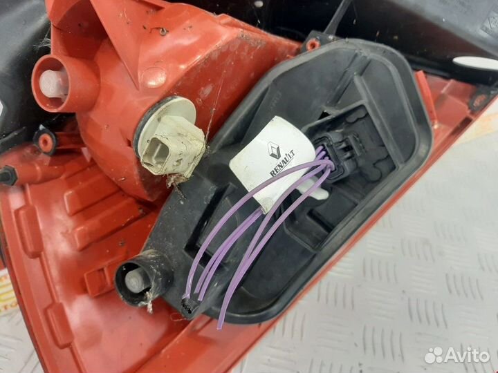 Фонарь задний правый Renault Megane 2 2006