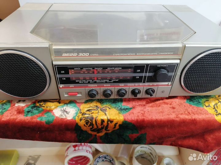 Радиола проигрыватель винила Вега 300 СССР