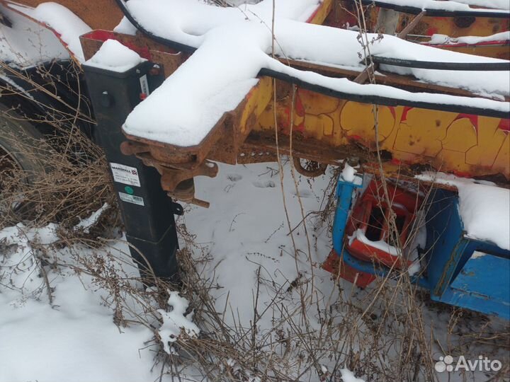 Опорные лапы полуприцепа кроне