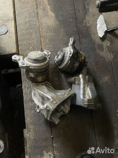 Опора двигателя Mercedes Benz GLC X253 2.1d