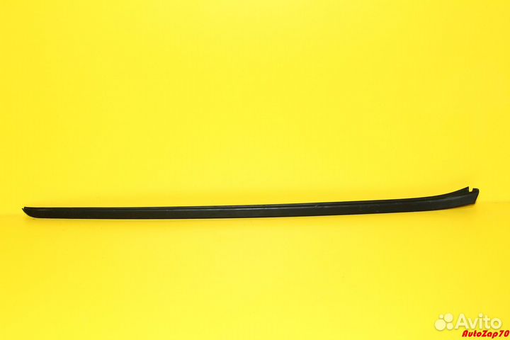 Audi Q7 4M Молдинг ветрового стекла правый