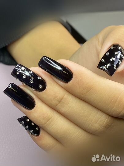 Маникюр педикюр