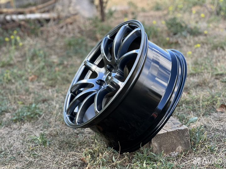 Диски новые Advan RS r18 5x114.3