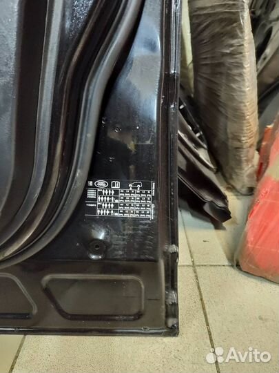Дверь передняя правая Land Rover Range Rover Sport