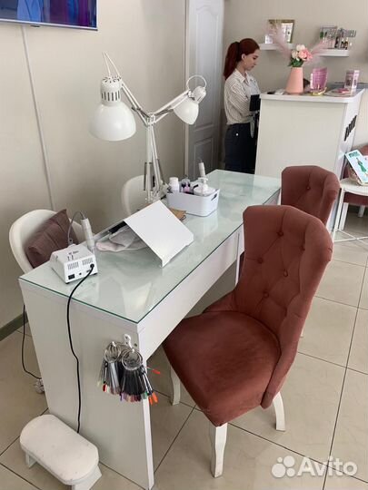 Мебель для салона красоты