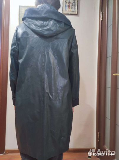 Плащ новый