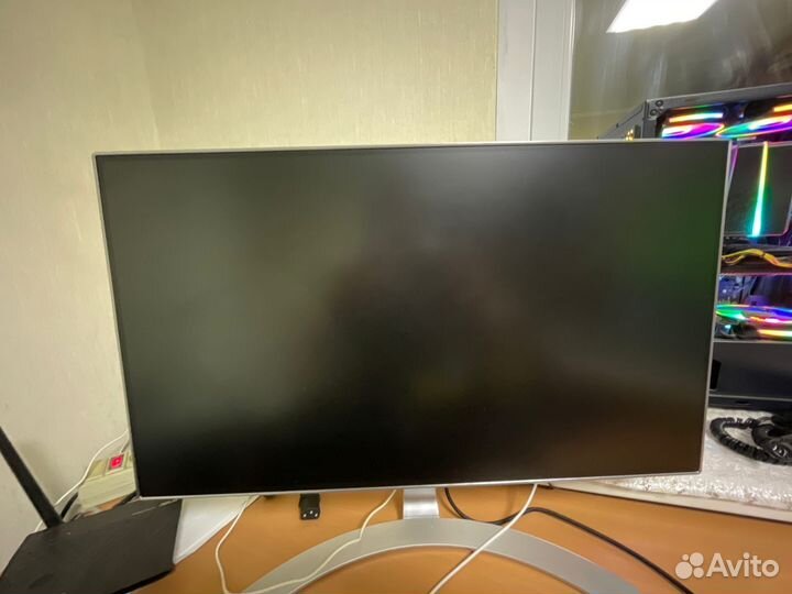Монитор LG 24mp88hv-S