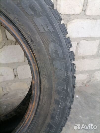 Bridgestone Ice Cruiser 5000 185/65 R15 T