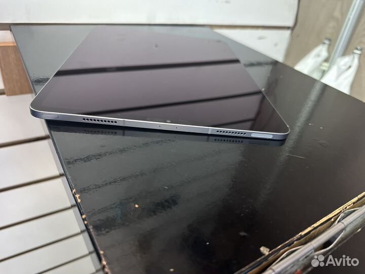 Apple iPad Pro 12,9» 2022 Wi-Fi + Cellular