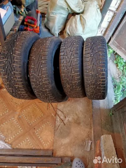 Комплект зимних колес r15