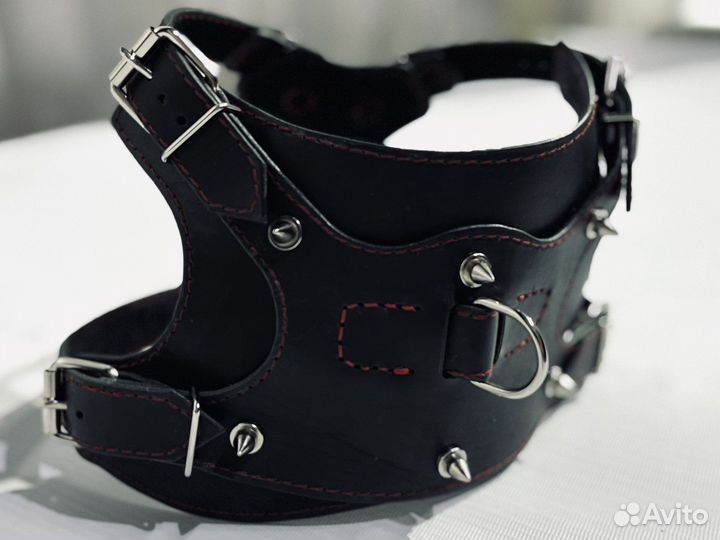 Шлейка для собаки, из кожи, ручной работы