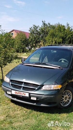 Продам з/ч на додж караван 2000г