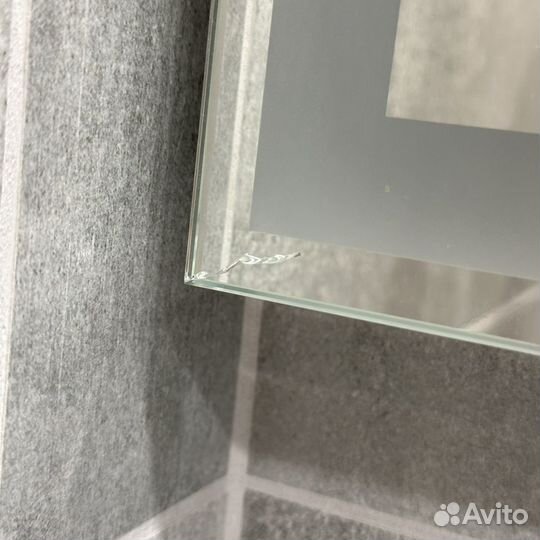 Зеркало с сенс выкл