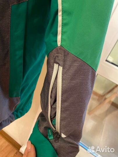Демисезонная куртка для мальчика 10-12 лет