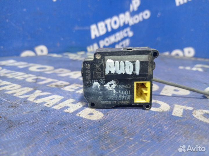 Моторчик заслонок отопителя Audi A8 седан ABZ 1996