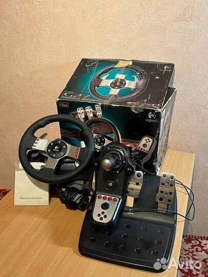 Руль Logitech g27 с коробкой и педалями