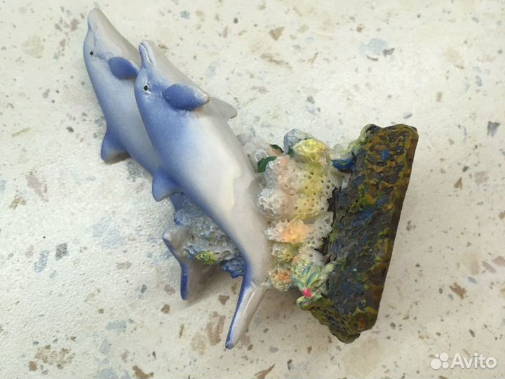 Статуэтка Дельфинчики