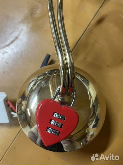 Люстра настенная