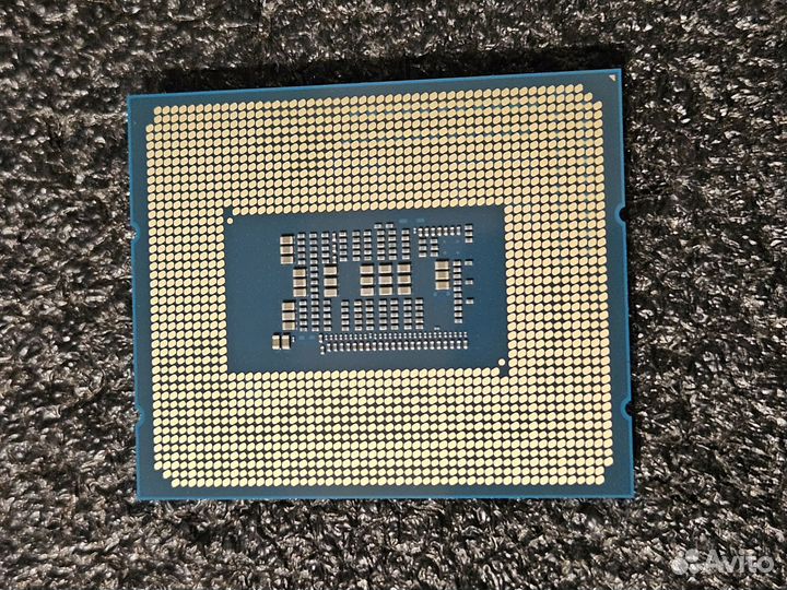 Процессор CPU Intel Core i3 12100F LGA1700