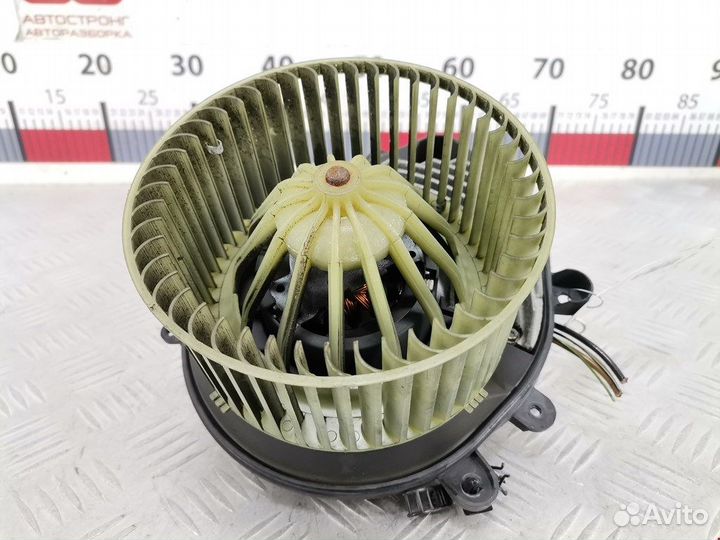 Моторчик печки для Audi A4 B5 8D1820021B