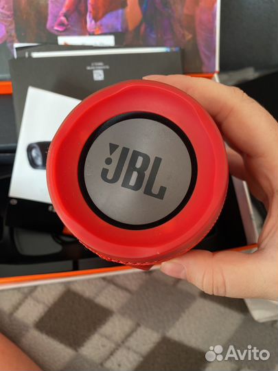 Колонка jbl charge 3