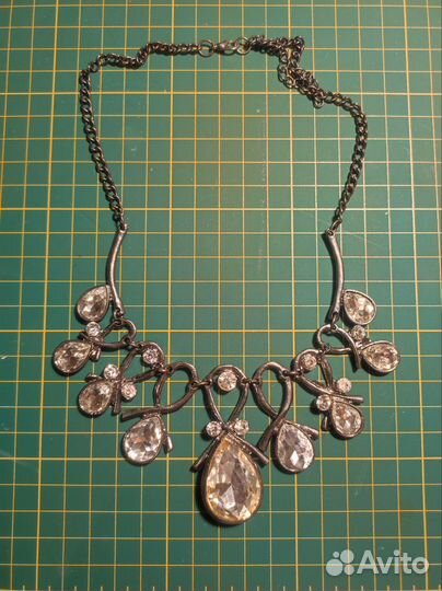 Колье бижутерия