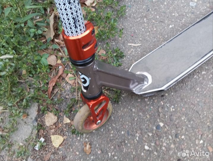 Трюковой самокат oxelo