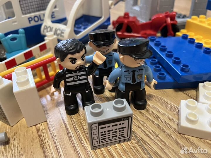 Конструктор полиция