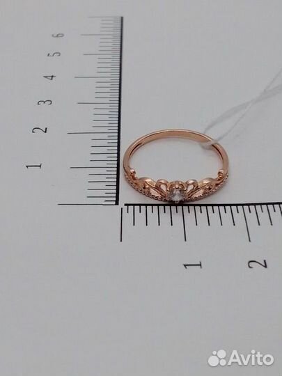 Золотое кольцо с фианитом 16,5р