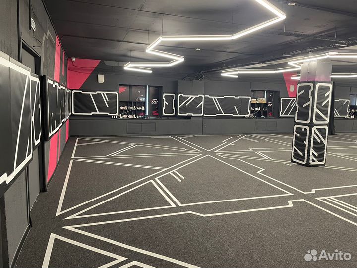 Протекторы стеновые на люверсах