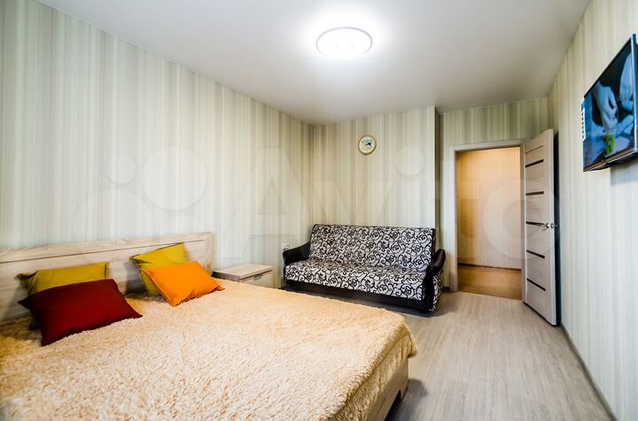 2-к. квартира, 72 м², 8/17 эт.