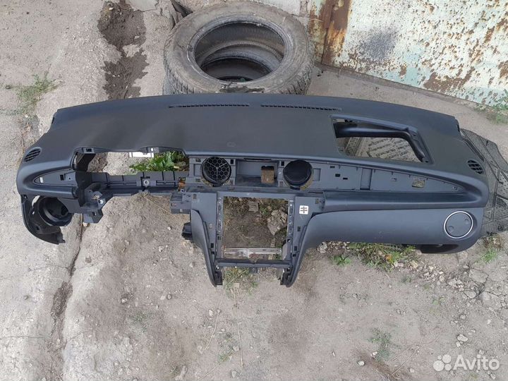 Торпедо Mitsubishi Outlander 1