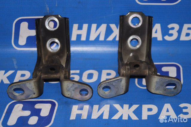 Петля двери передняя левая Kia Sorento Prime UM