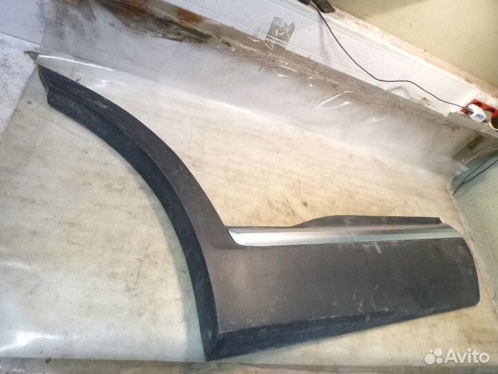 Накладка задней правой двери hyundai santa FE santa FE (TM) 2018