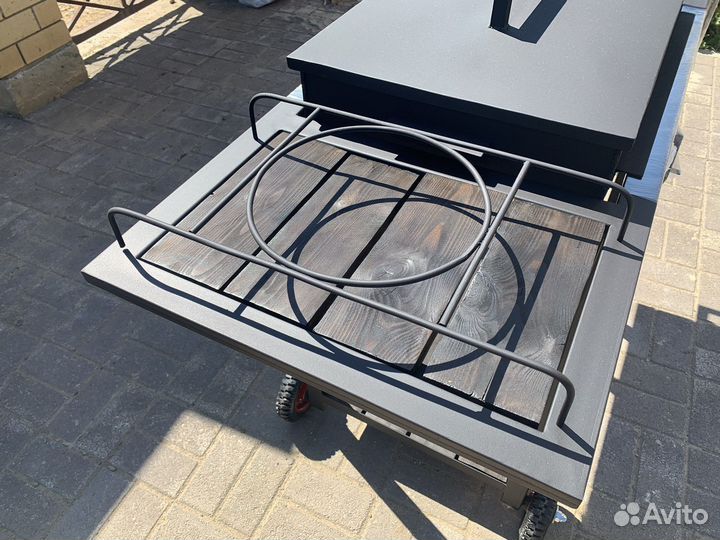 Подставка под казан, кочерга, лопатка