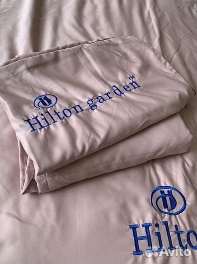 Постельное белье с одеялом Hilton