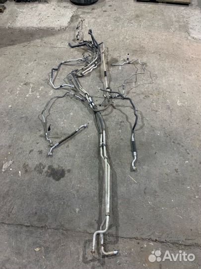 Патрубок отопителя Audi Q7