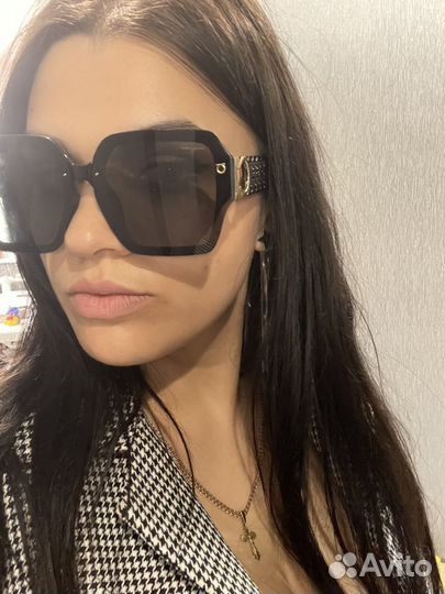 Salvatore ferragamo очки