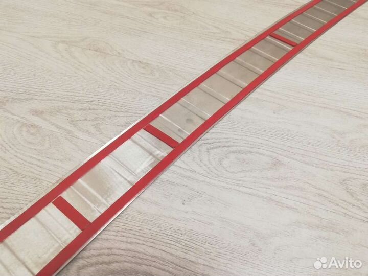 Накладка на бампер 