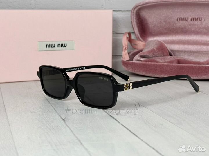 Очки женские MIU MIU