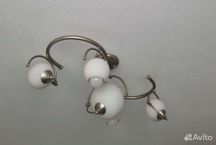 Люстра потолочная бу