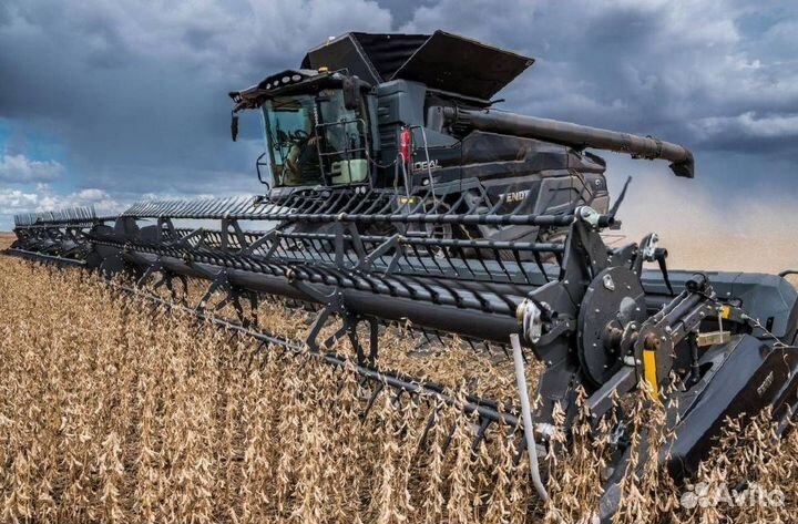 В разборе сельхозтехника Agco