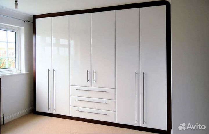 Шкаф распашной прямой производитель